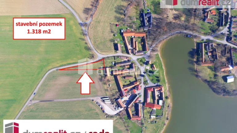 K prodeji, stavební pozemek o celkové výměře 1.318 m2, obec