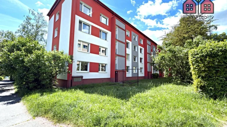 4+1, OV, zděné jádro, komora, box, zeleň, klidné bydlení, Li