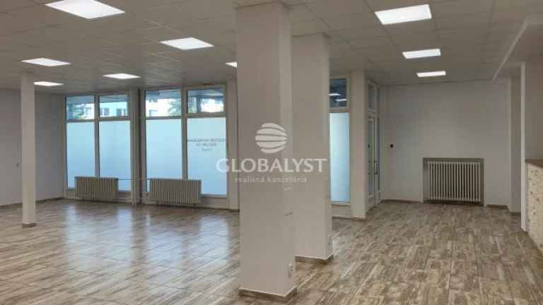 Upravené priestory v OC na Furči, s výmerou : 170 m2
