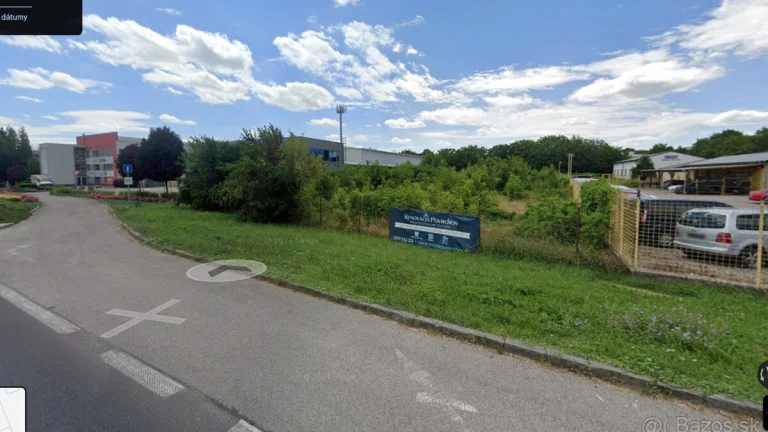 Pozemok 2402m2 Novozamocka cesta Nitra