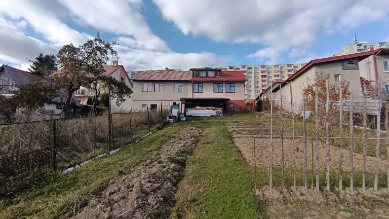 Pozemok na predaj - blízko centra v Námestove