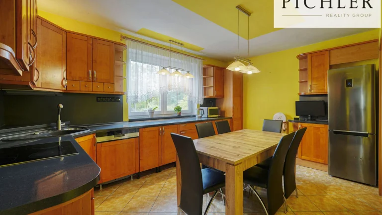 Prodej bytu 4+1 173 m²