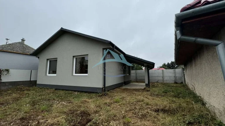 Ponúkame na predaj novostavbu drevodom
