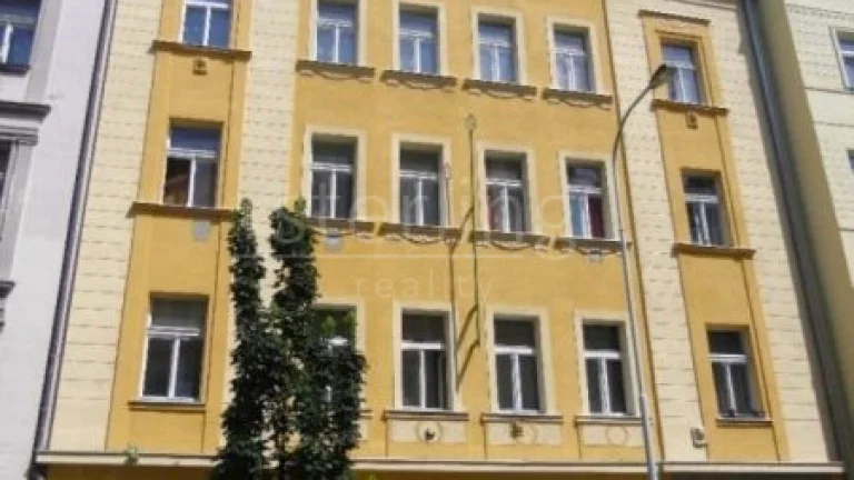 Pronájem bytu 2+kk na rozhranní Vinohrad/Žižkova, ulice Boři