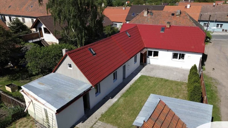 Prodej rodinného domu 4kk, Hostomice pod Brdy