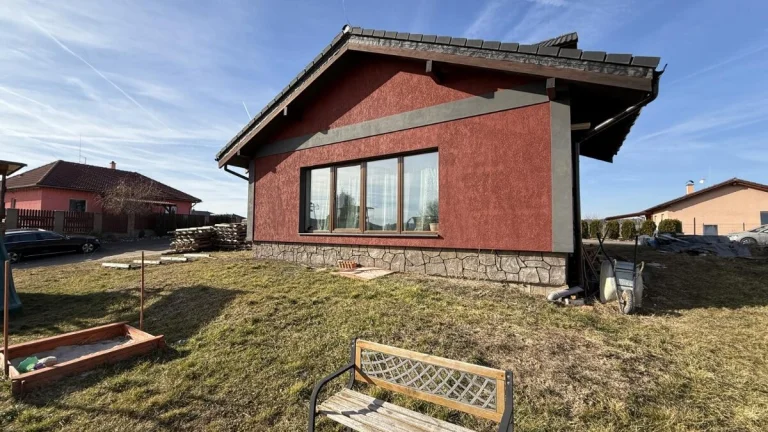 Prodej patrového rodinného domu 124 m², pozemek 549 m²