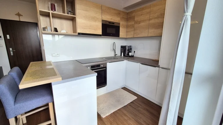 3-KK Mezonetový byt s terasou a s balkónom / 76 m2 / - KNM