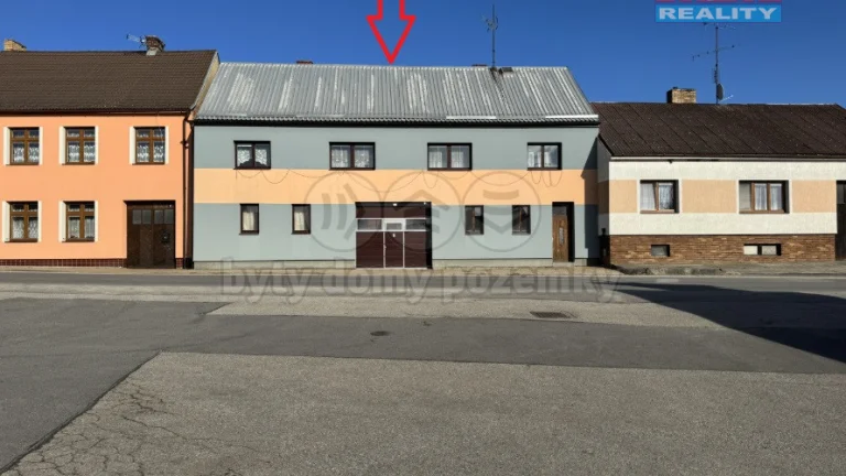 Prodej rodinného domu, 213 m², Ločenice