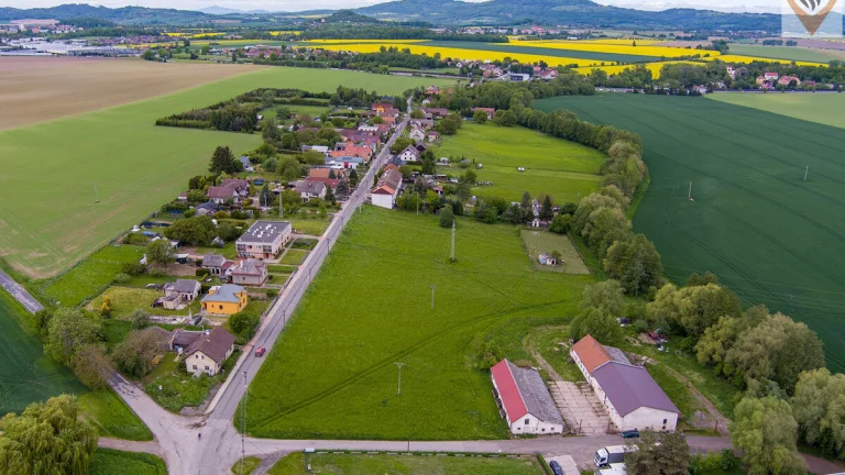 Prodej pozemku pro bydlení, 1025 m2, Jičín - Robousy