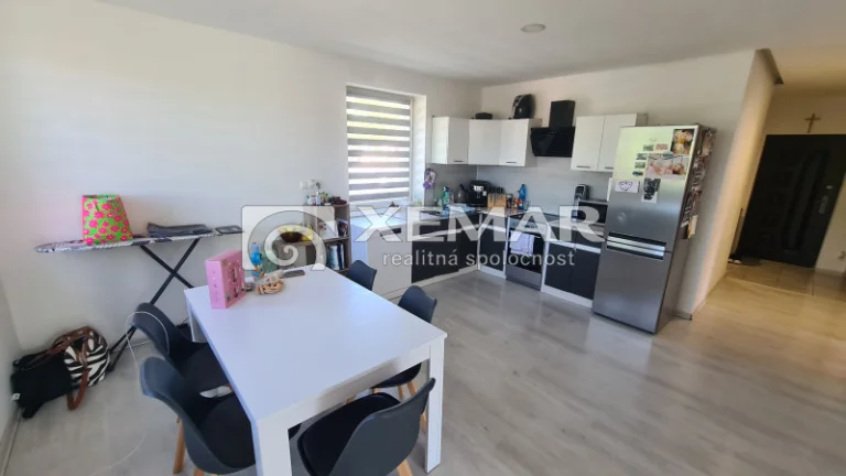 Na predaj 3-izbový byt s balkónom v Hriňovej - Exkluzívne