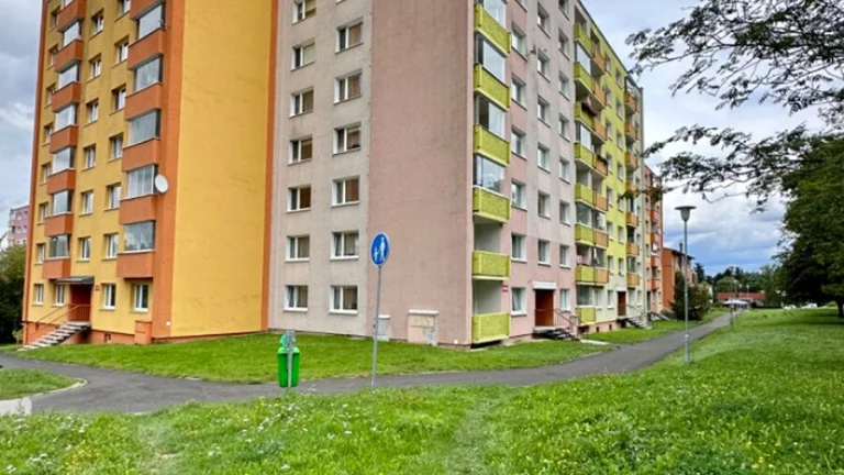 Byt 1+1 v Drahovicích v Karlových Varech