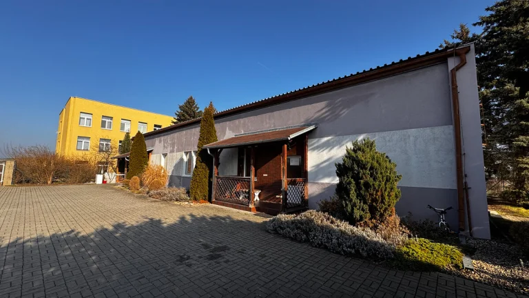 Pronájem, 6 bytových jednotek, 269 m2, Louny, ul. Postoloprt