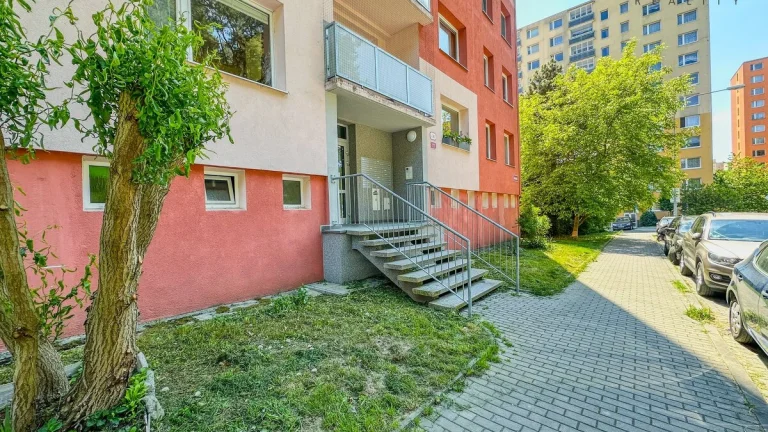 Pronájem byty 3+1, 62 m2 - Plzeň - Bolevec, ev.č. yIGB032