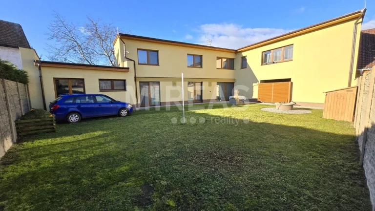 Lysá nad Labem-Litol, prodej mezonetového bytu 6+kk typu rod