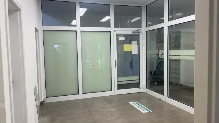 Rezervovované- priestor pre zdravotnícke profesie 68 m2.