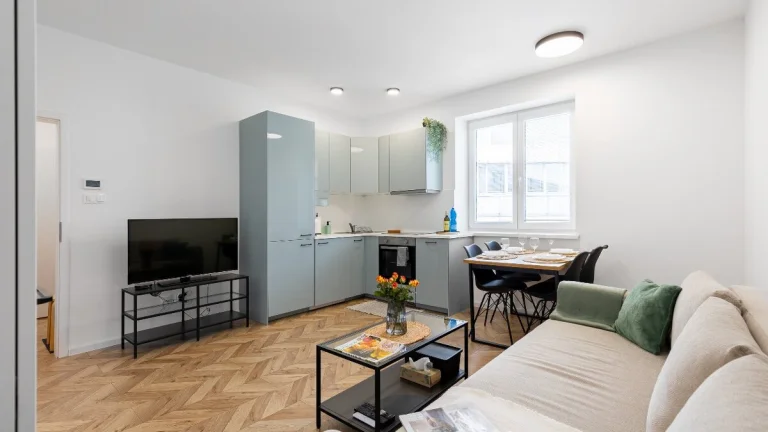 Prenájom - Útulný 2i byt v širšom centre BA, 31 m2