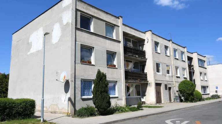 prodej bytu 3+1 s lodžií, 66 m2 + 7 m2 - Černčice