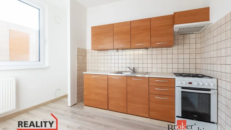 Prodej, byty/2+1, 47 m2, Na Valtické 694/61, 69141 Břeclav,