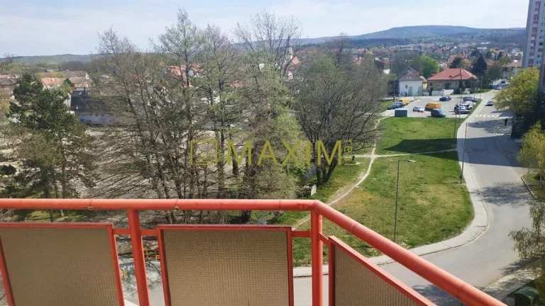 REZERVOVANÉ - PREDAJ - šikovný 1 -izbový byt na Budovateľske