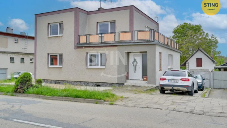 Rodinný dům 5+1 se zahradou, Hostěradice, 132408