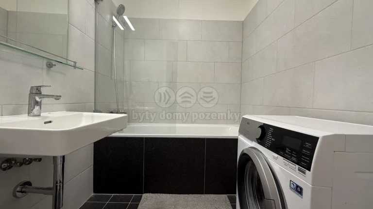 Prodej bytu 2+1, 56 m², Ostrava, ul. Spartakovců
