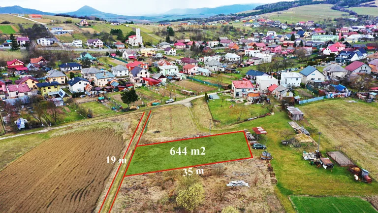 Investičný pozemok na predaj v obci Chmeľovec/ Podhorany