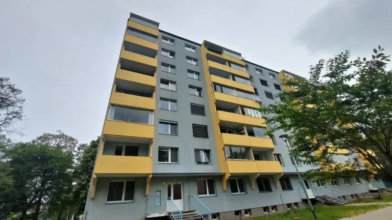 Prodej bytu 2+1 57 m², Na Rybníku 971, Uherské Hradiště