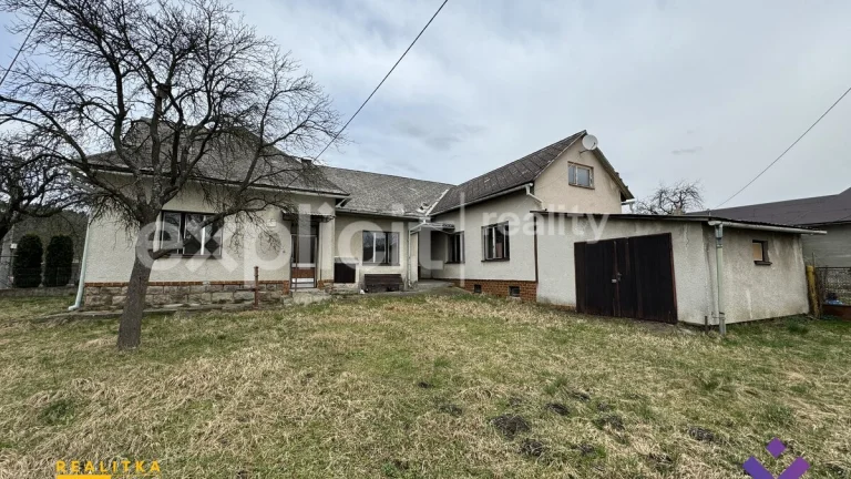 Prodej rodinného domu 159 m2, pozemek 1037 m2 - Drnovice u