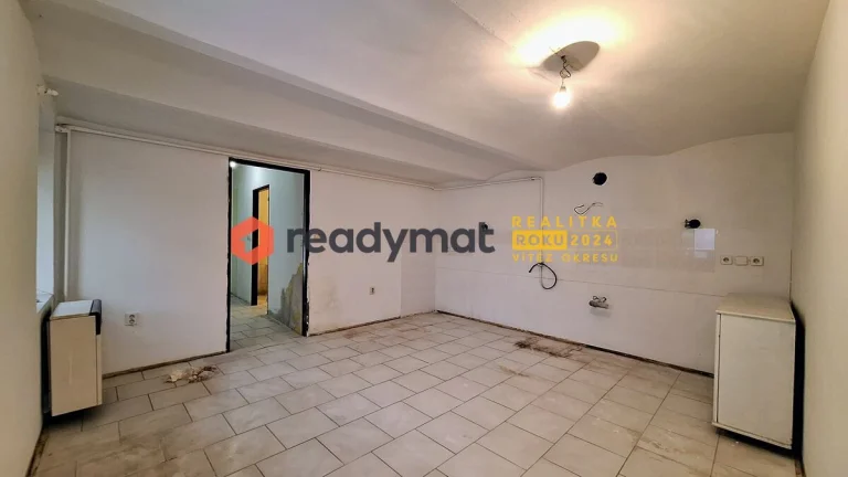 Prodej rodinného domu 75 m2, kvelbený sklep, stodola, Bzenec