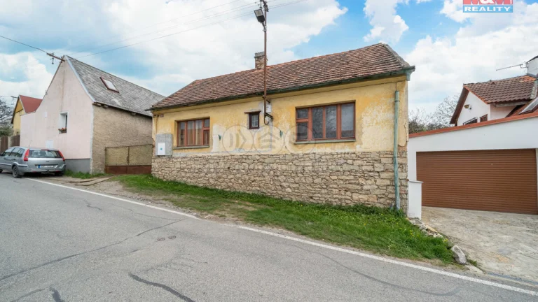Prodej rodinného domu, 44 m², Mořina