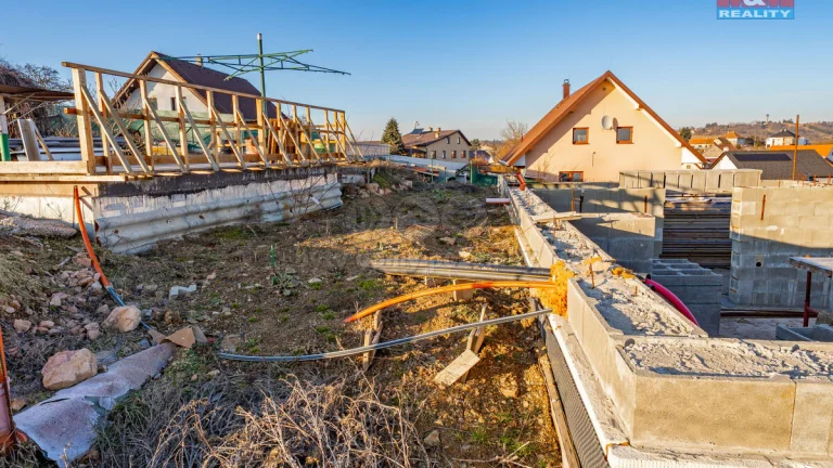 Prodej rozestavěného domu ve Ždánicích