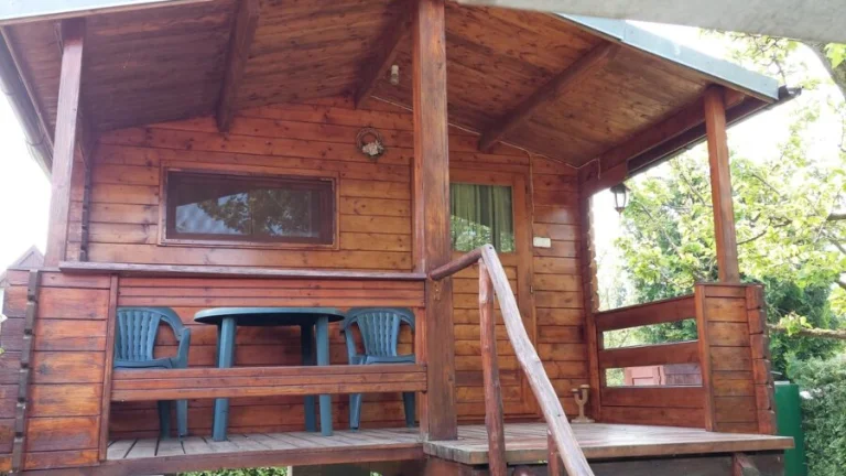 Chata Kráľová nad Váhom