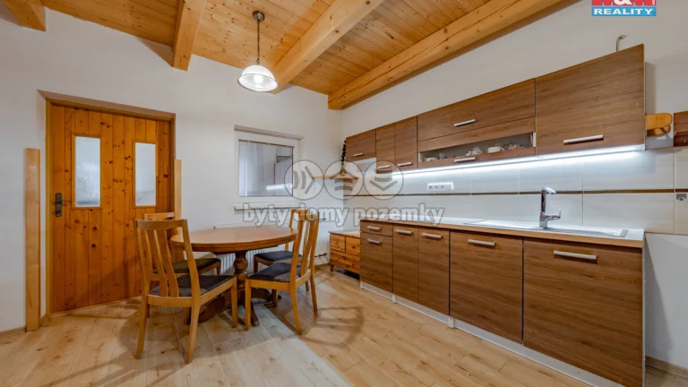 Prodej rodinného domu, 62 m², Valašská Polanka