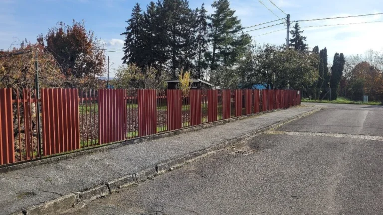Stavebný pozemok STRÁŽSKE, 500 m2