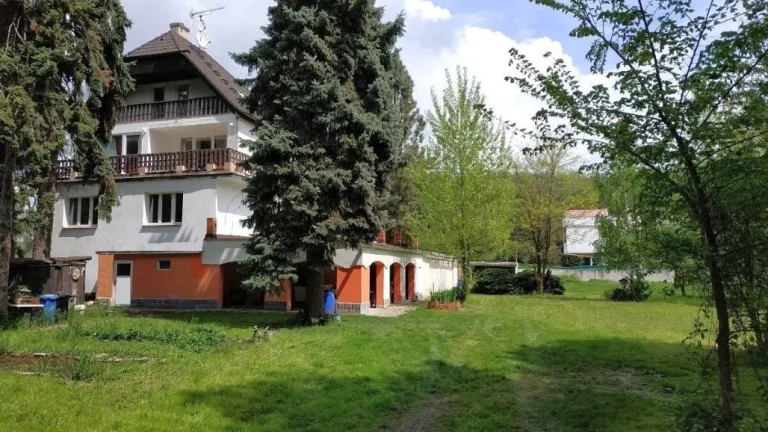 Prodej rodinné domy, 370 m2 - Dolany nad Vltavou