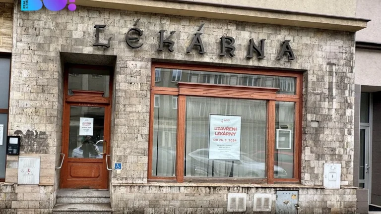 Pronájem obchodních prostor 172 m², ul. Hlavní třída, Český