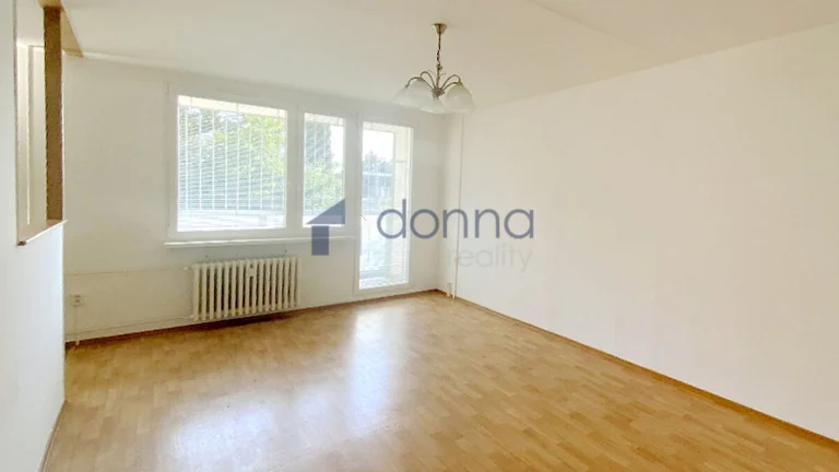 Pronájem bytu 3+kk/L, 77m2, Praha 4 - Chodov, ul. Zlešická,