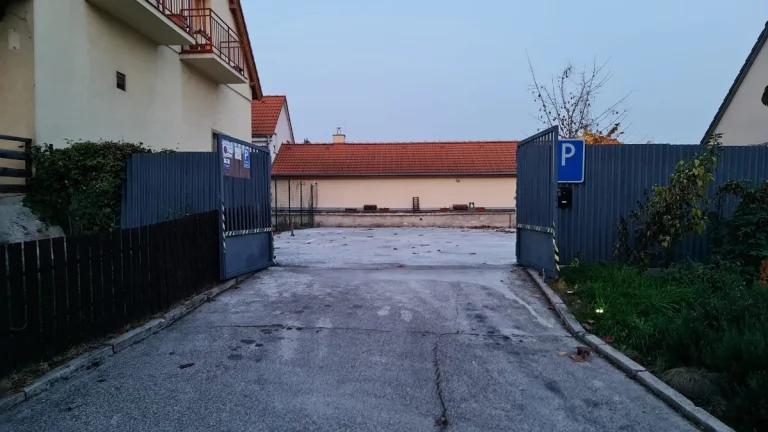 Prenajom parkovacieho miesta - BA Rača Baronka