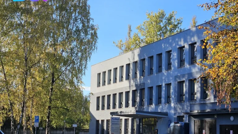 Pronájem kancelářských prostor, 820 m², ul. Lešetínská, Ostr