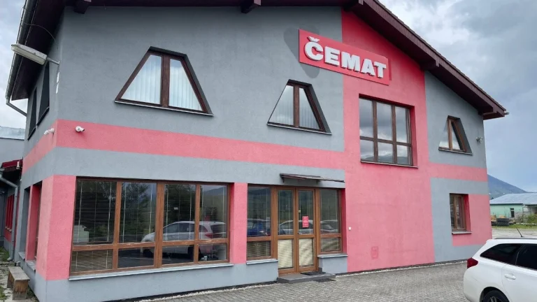 Ponúkame na predaj priestory,sklady, výr priestory v Martině