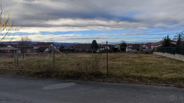 EXKLUZÍVNE - Stavebný pozemok - 796.5 m² - Ľubotice - Prešov