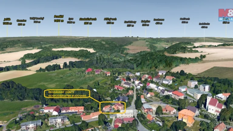 Prodej rodinného domu s hospodářskými budovami 362m², Fulnek