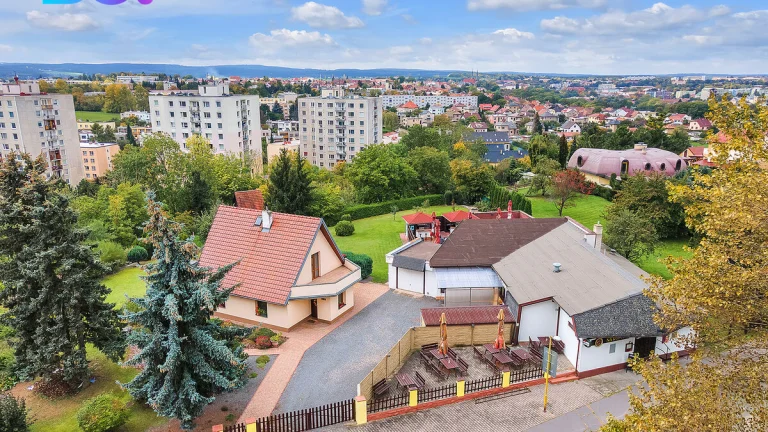 Prodej restaurace a rodinného domu 3+1, ulice Na Výsluní, Ch