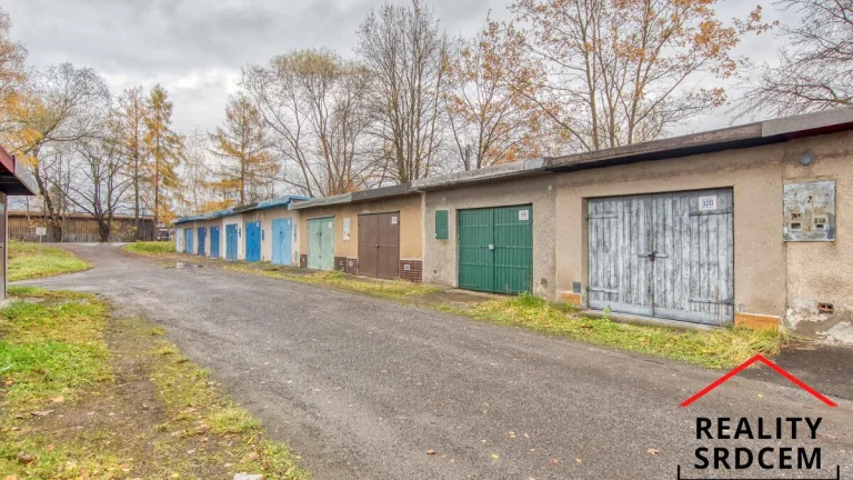 Prodej garáže/22 m2 na ul. Bohumínská, Karviná - Nové město
