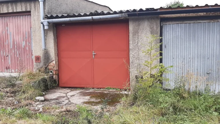 Garáž, Cheb, Švédský Vrch