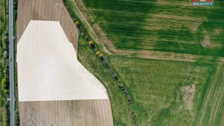 Prodej pole, 24442 m², Útušice