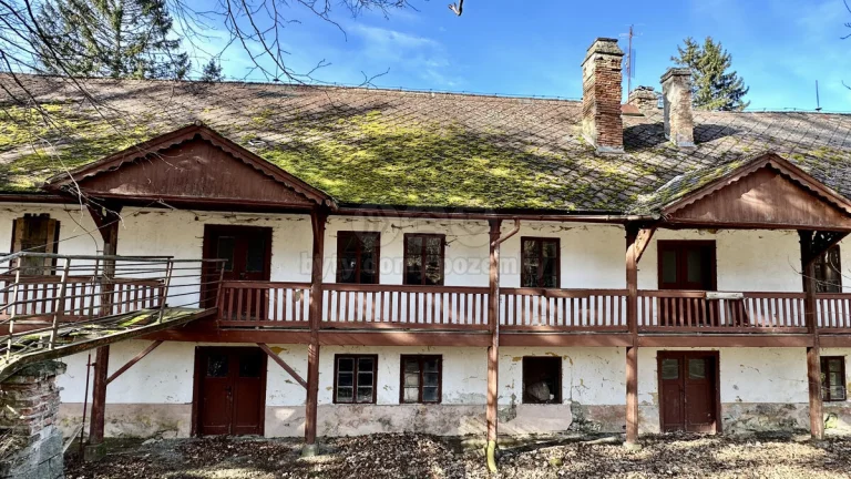 Prodej historického objektu, 450 m², Hrádek - Wodolenka