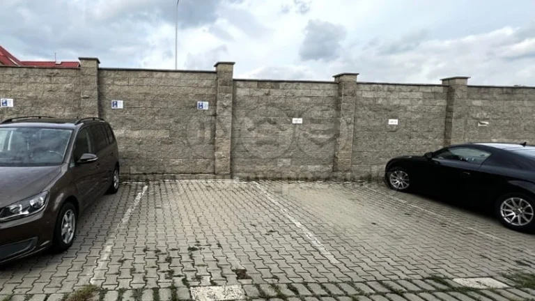 Pronájem parkovacího stání, 21 m², Hostivice