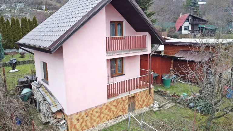 Chata Vyšné Opátske, Včelárska paseka