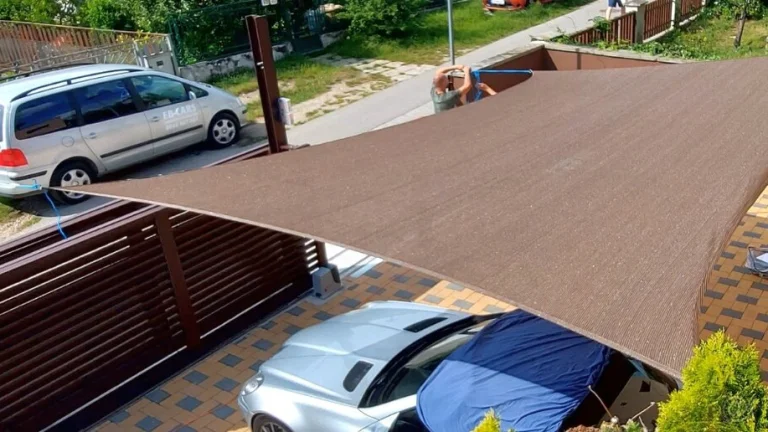 PREDÁM - VEĽKÁ SLNEČNÁ ANTI UV PLACHTA 6x4 m